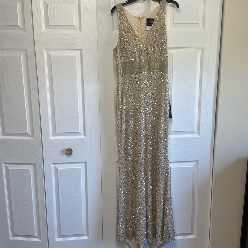Mother of The Bride/Bridesmaid Dress- MacDuggal